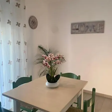Casa Vacanze Al Mare A Semesterbostad